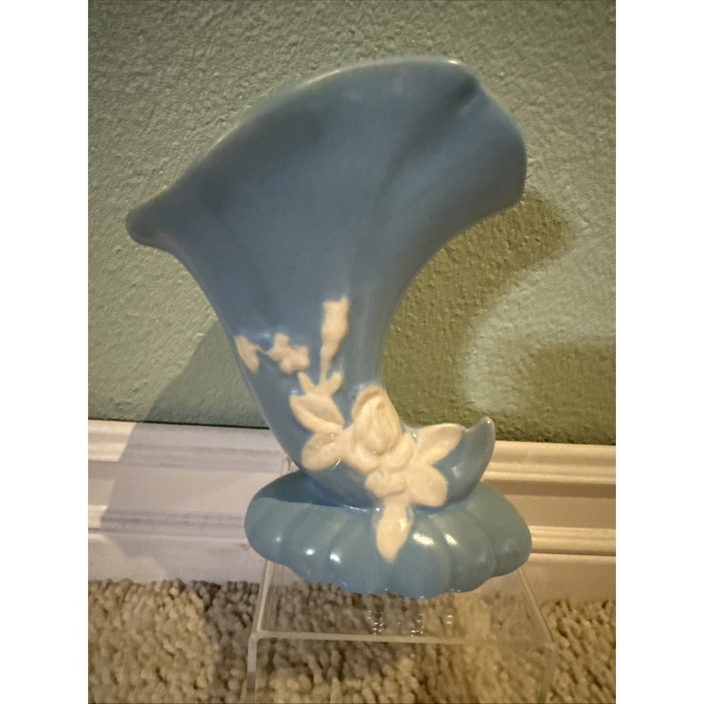 Vintage Weller Baby Blue Cornucopia Vase With White Raised Flowers Cameo Pattern